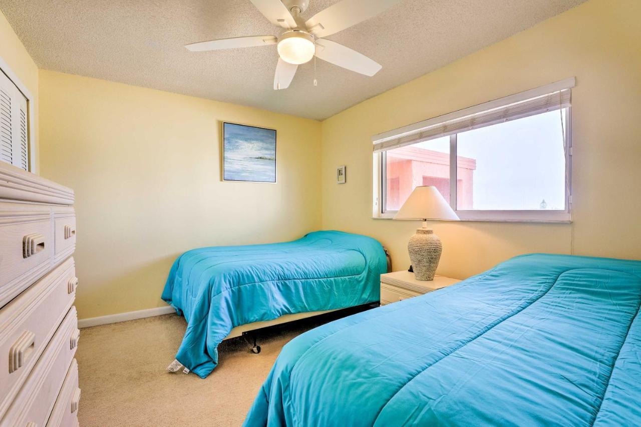 Oceanfront Cocoa Beach Condo With View Walk To Pier Exterior photo
