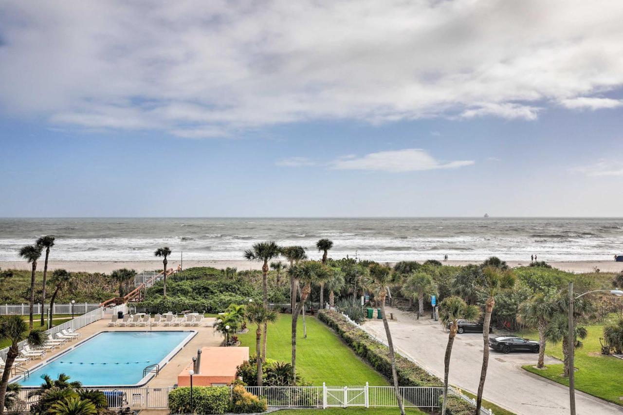 Oceanfront Cocoa Beach Condo With View Walk To Pier Exterior photo
